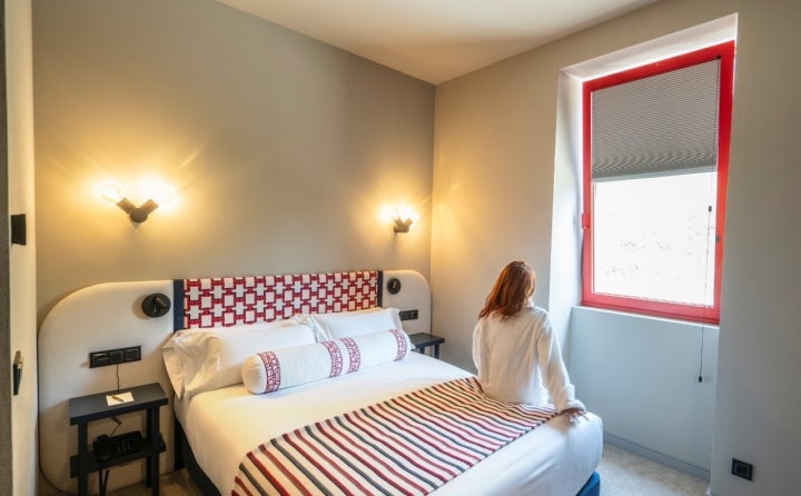 Galicia.. Hotel Faro Silleiro.Habitación