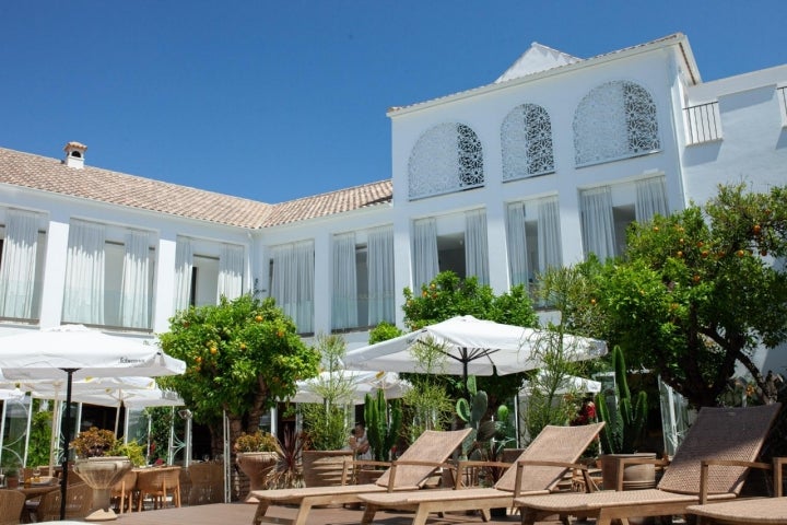 Hotel Portería Santa Clara patio