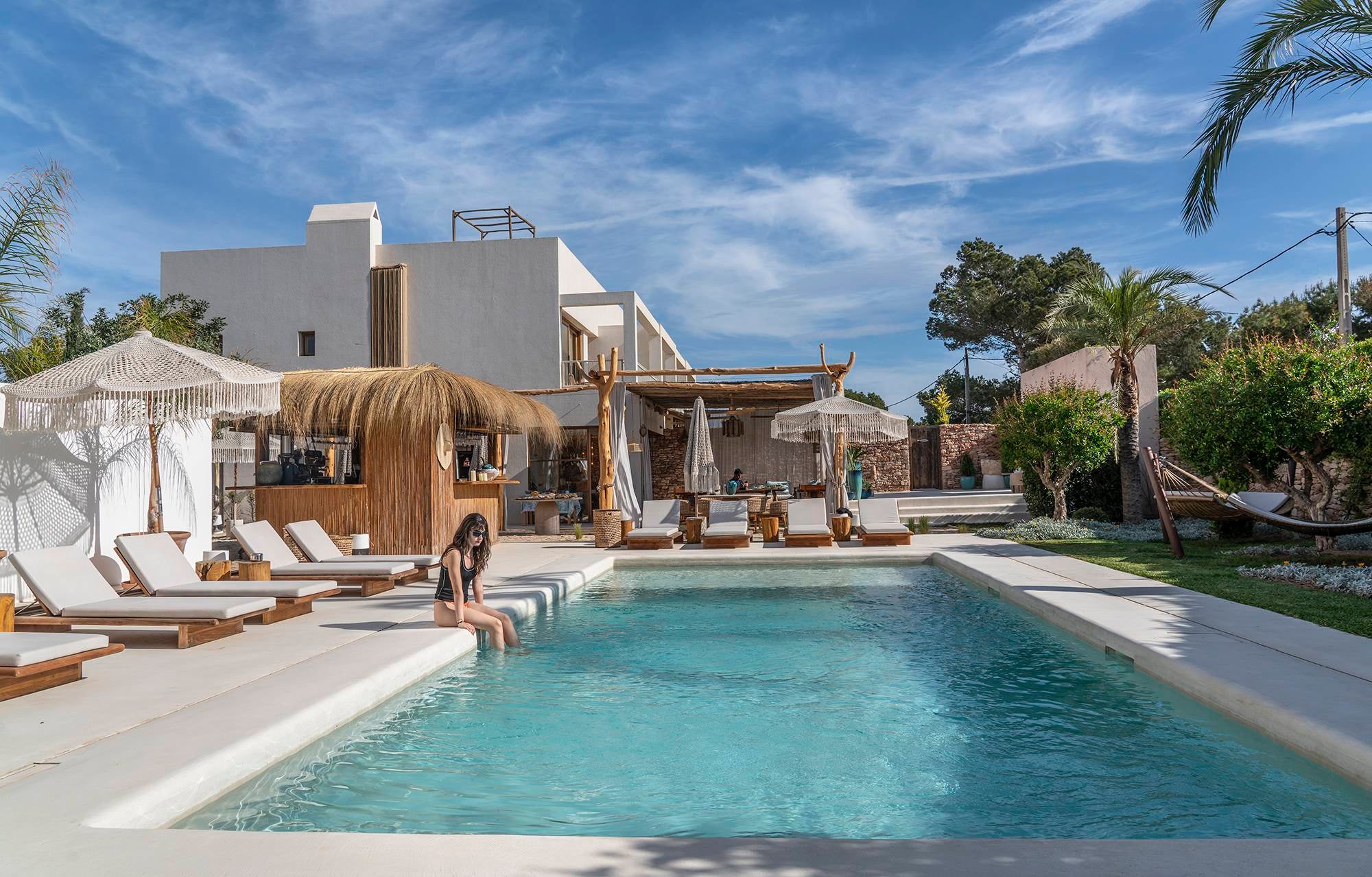 ¿Es real esto? Hotel en Formentera con vistas al mar por 97 euros/noche.