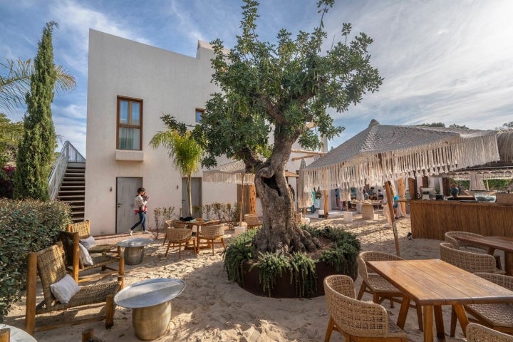 Mar Suites Formentera patio