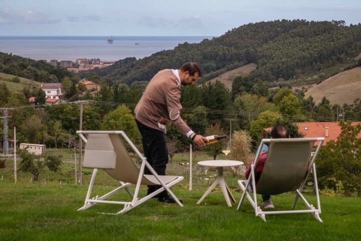 Vistas desde la terraza del hotel Nafarrola (Bermeo, Bizkaia).