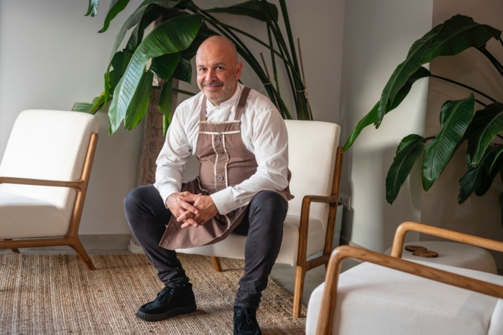 Josu Goikoetxea , copropietario del hotel Nafarrola (Bermeo, Bizkaia).