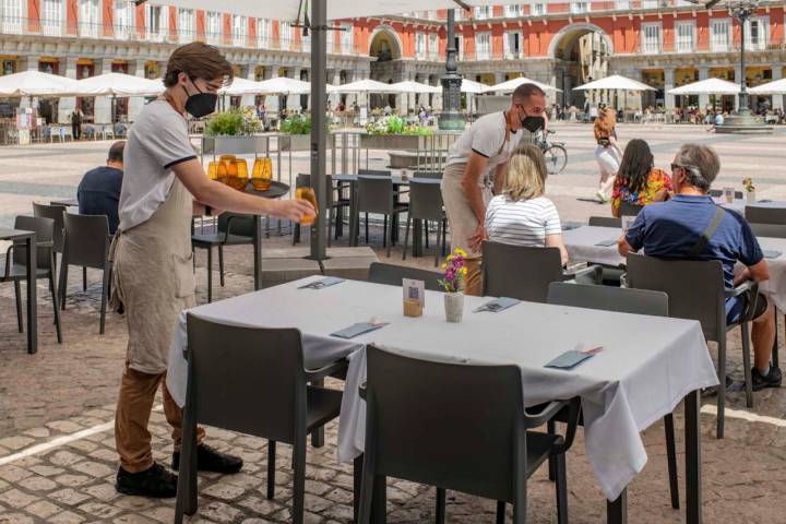 El Café de la Plaza, la terraza del hotel donde comer en la propia Plaza Mayor.