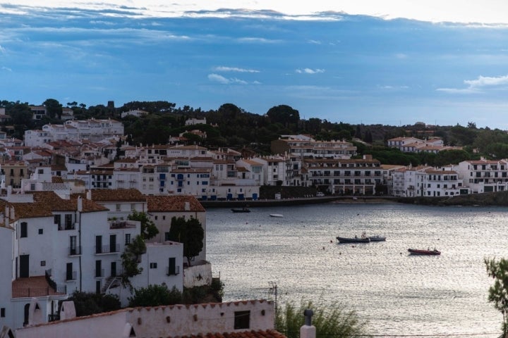 Hotel 'Villa Gala' (Cadaqués): vistas de la bahía desde la habitación