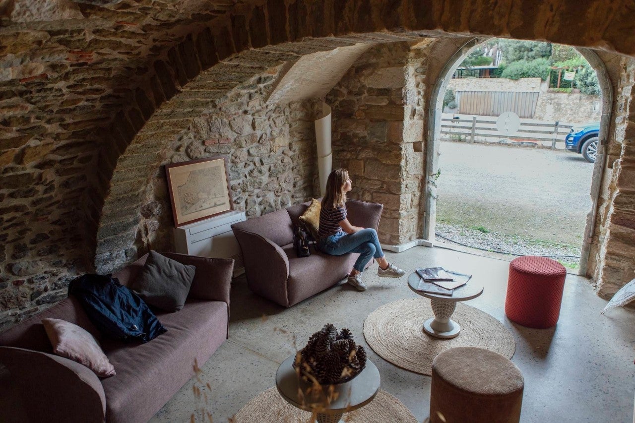 'Arcs de Monells' se emplaza en una masía del siglo XV.