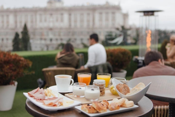 brunch jardines de sabatini