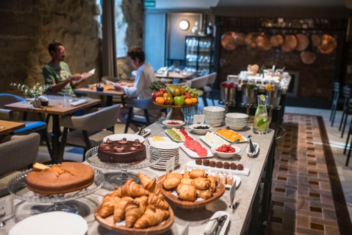 Hora del desayuno.