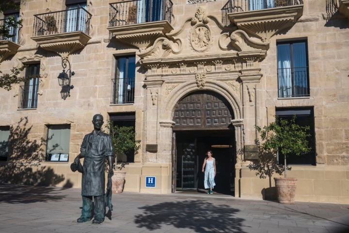 La fachada original del palacio.