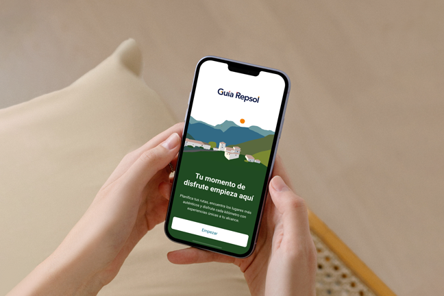 Explora, reserva y disfruta. ¡Descarga la app!
