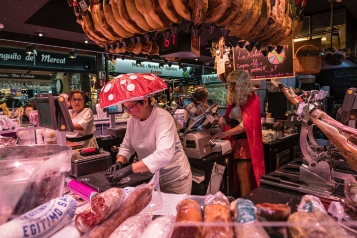Puestos del Mercado Central de Tarragona en Carnavales
