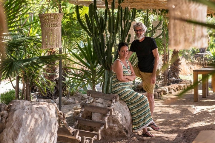 El Sombrerico Águilas Esmeralda Segura y Julio Miralles