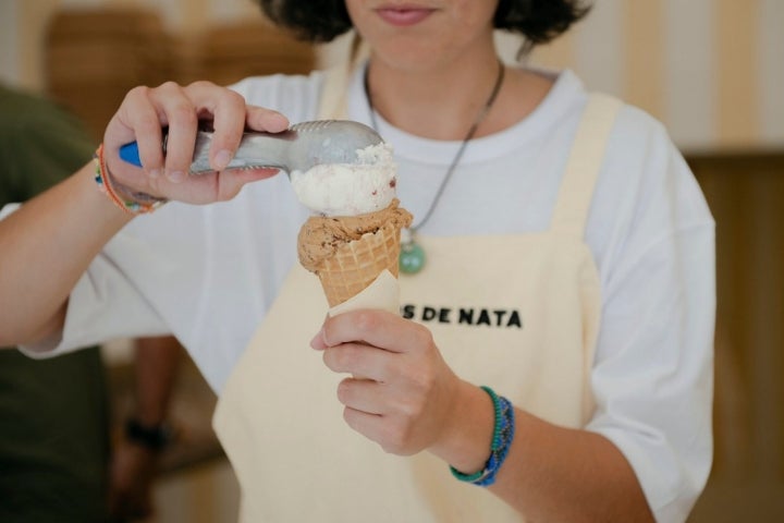 Hijos de Nata, la heladería favorita de Isabel Coixet y Carlos Sadness.
