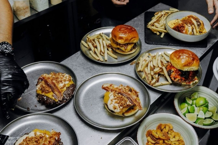 Algunas de sus 'smash burgers' son temporales.
