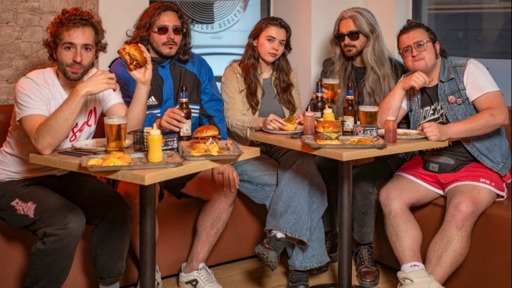 La hamburguesería de Madrid que ha conquistado a los integrantes de Alcalá Norte: siempre piden lo que les recomienda el chef 