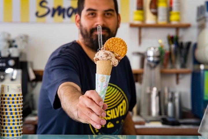 Alejandro, propietario de El Artesano en Isla Cristina (Huelva)