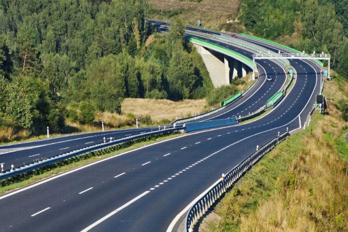 El Gobierno bajará el peaje de autopistas en ‘horas valle’