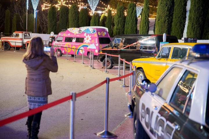 La exposición de coches clásicos americanos incluye desde un taxi neoyorquino a la furgoneta de 'El Equipo A'. Foto: Miguel A. Muñoz Romero.