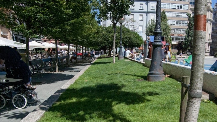 Una plaza siempre llena de niños.