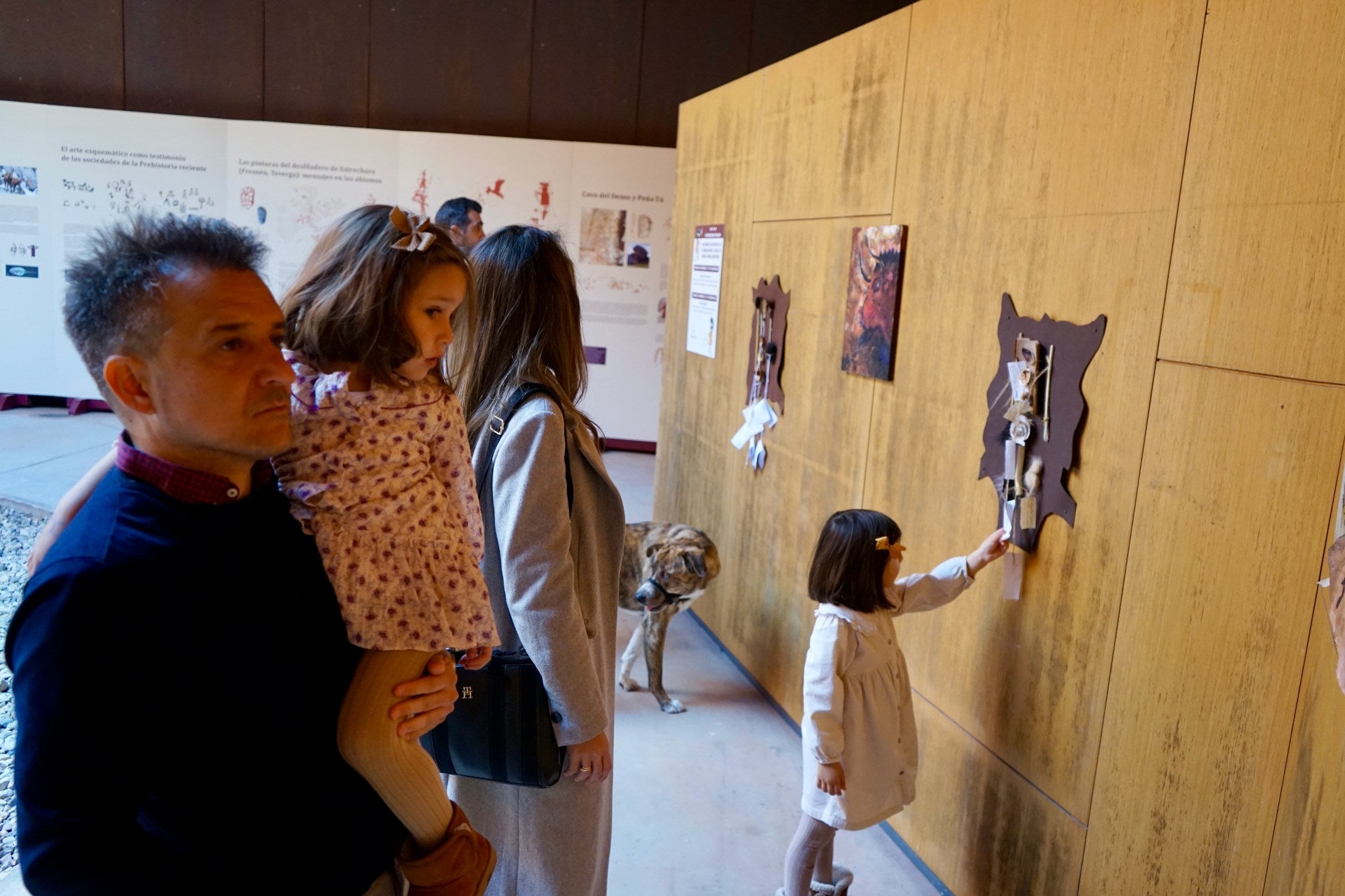 Exposición de la Galería en el Parque de la Prehistoria de Teverga (Asturias)