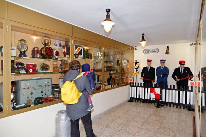 El museo del apeadero recoge auténticas joyas en torno al mundo de los trenes.