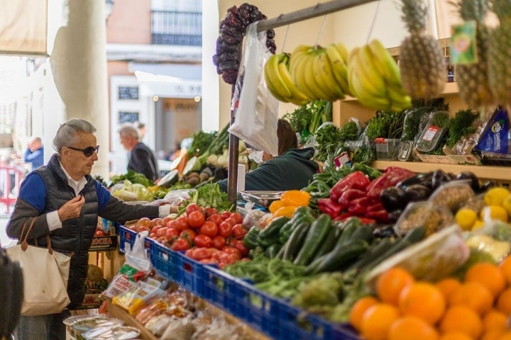 La mayoría de los puestos cierran durante el invierno.