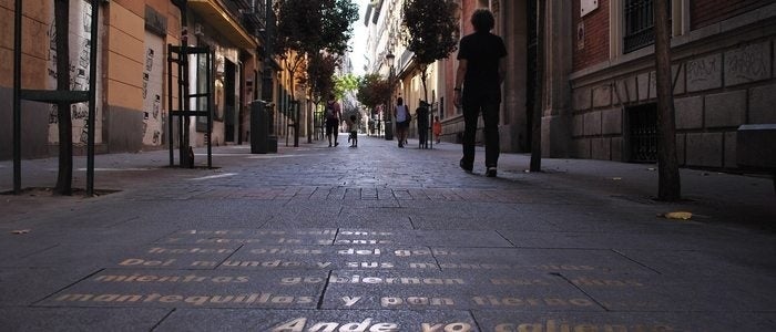 Calle Huertas, Madrid. / CC Flickr Omar Carbajal.