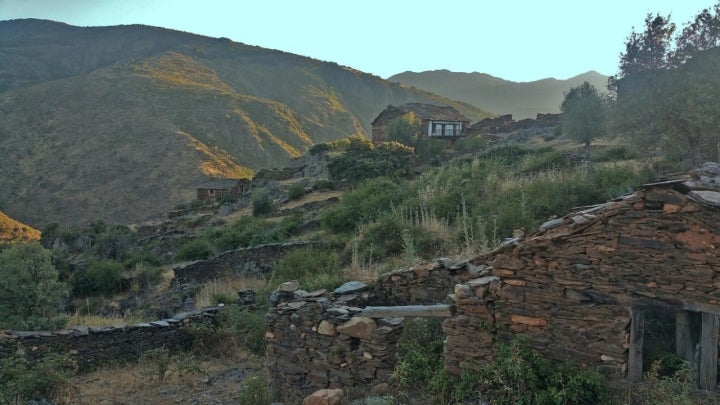 La Vereda, un pueblo en reconstrucción.