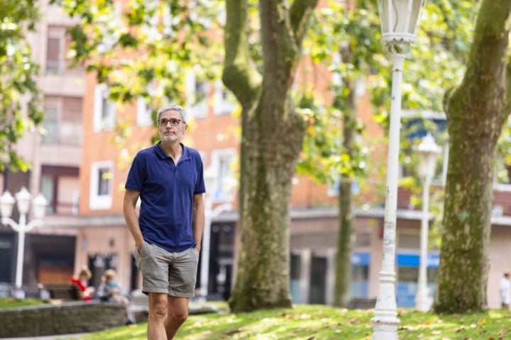 En ruta por Bilbao con Mikel López Iturriaga: paseo por Parque de Doña Casilda