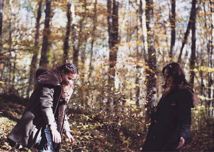 Dando un paseo otoñal por la reserva natural de La Fageda d'en Jordà, en La Garrotxa. Foto: Instagram.