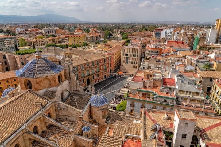 Intenta viajar siempre que puede a su Murcia natal. Foto: Ayuntamiento de Murcia.