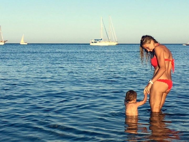 A la presentadora le encanta viajar con su familia "trotamundos".