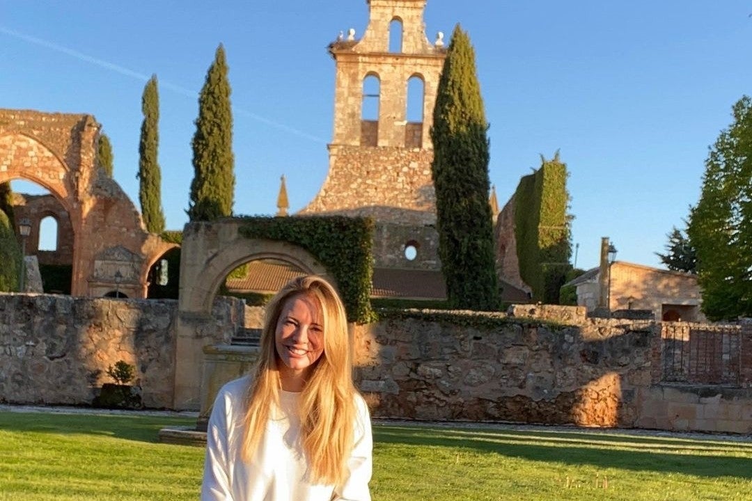 La presentadora Paula Vázquez siempre encuentra tiempo para volver a Galicia. Foto: Instagram