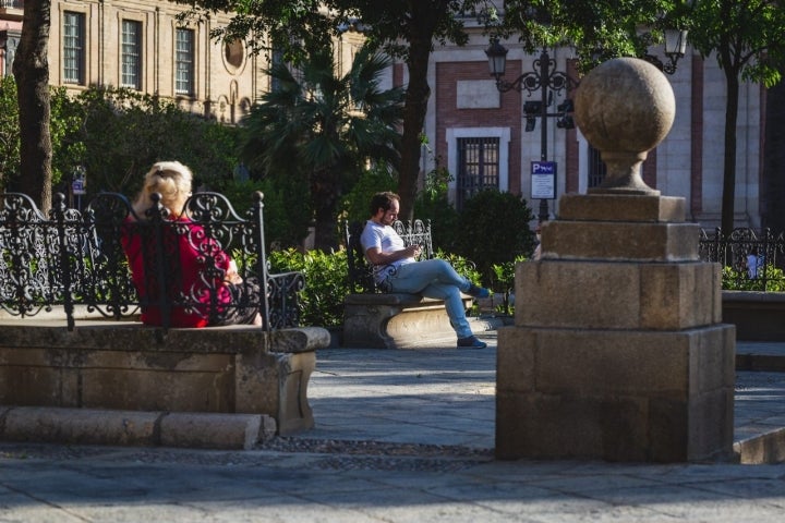 plaza triunfo sevilla