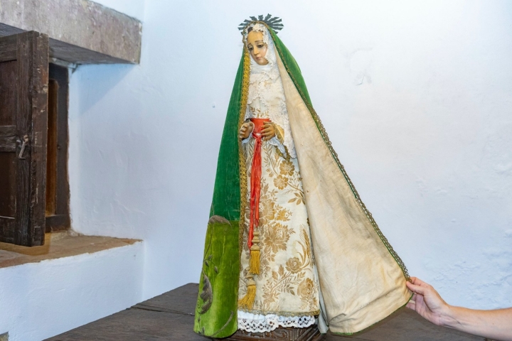 Virgen de la familia de Joselito El Gallo en la Casona de Tudanca de Cossío.
