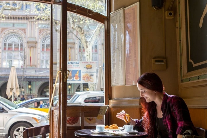 El café siempre ha sido frecuentado por gente bohemia e intelectual.