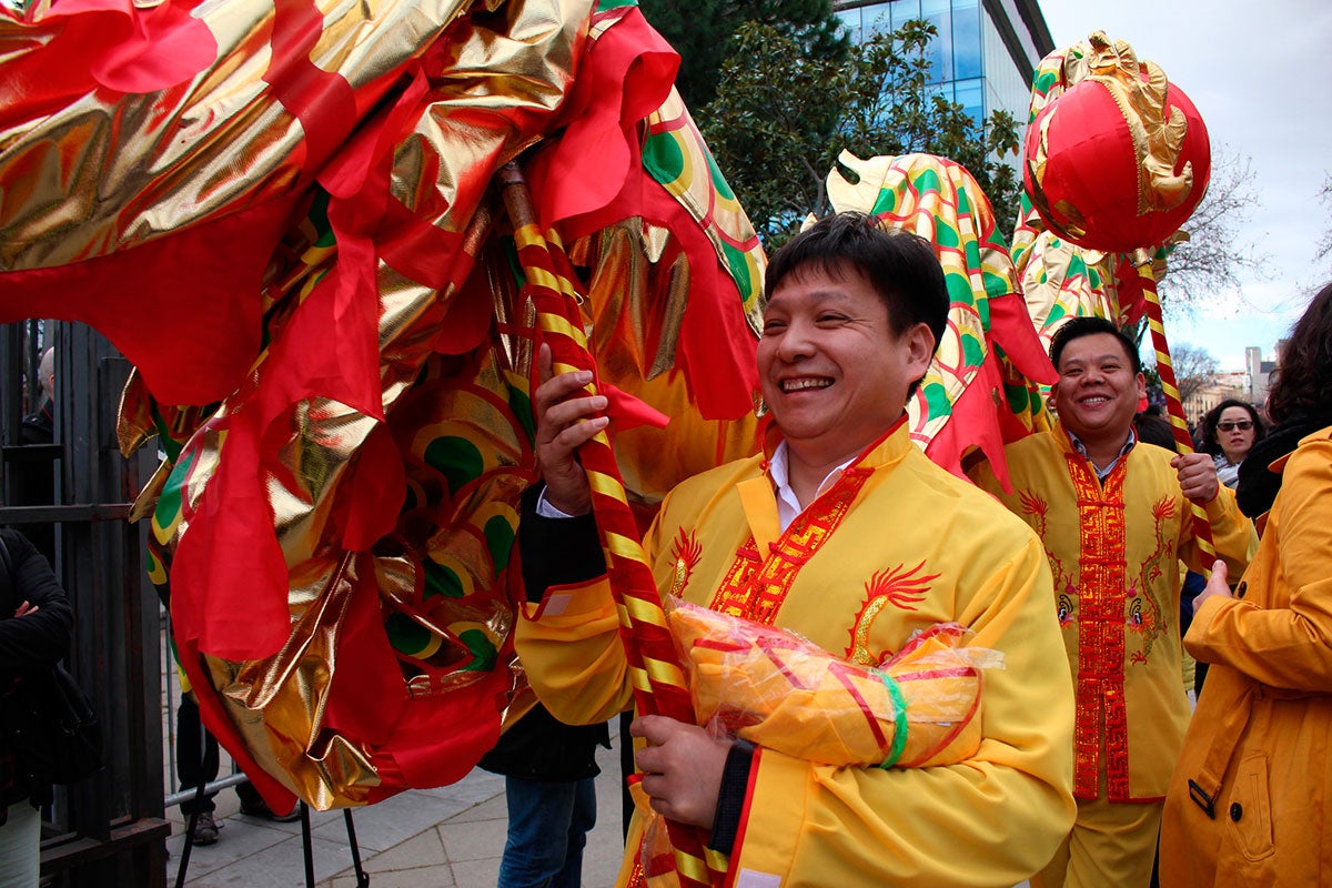 Borrar dentro Mago Celebración del Año Nuevo chino en España | Guía Repsol