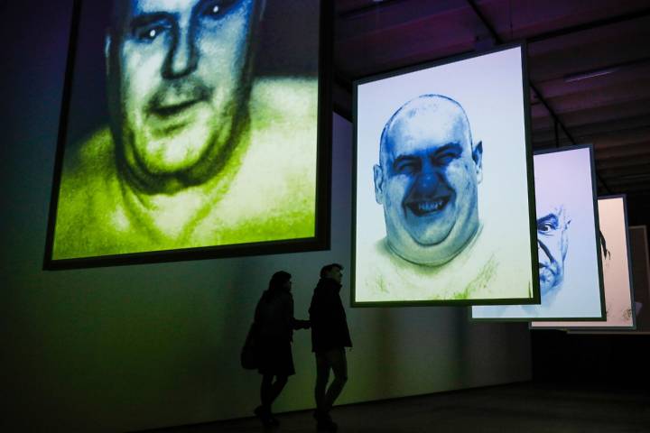 Exposición audiovisual de Bernardi Roig en 'La Tabacalera', Madrid, Lavapiés.