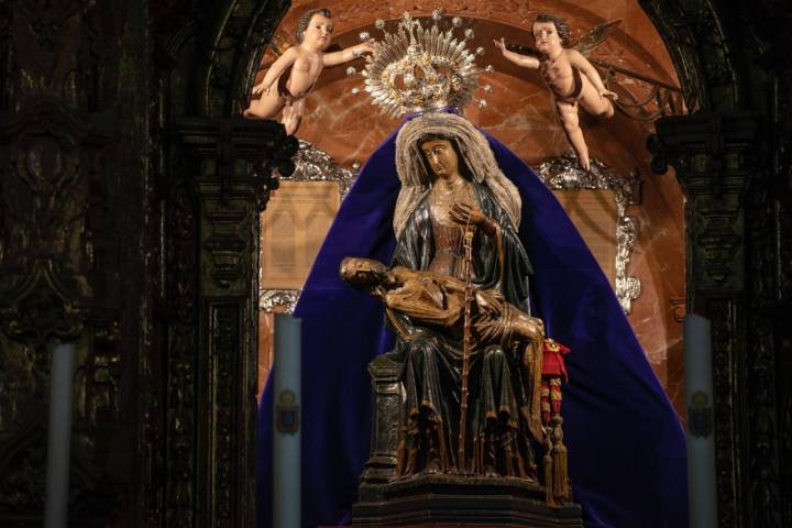Ceuta: imagen de la Virgen de África, patrona de la ciudad autónoma