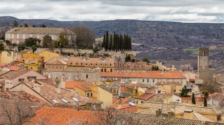 El bonito pueblo de Brihuega, en plena Alcarria. Foto: Shutterstock.