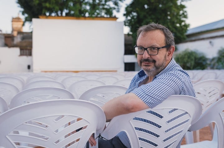 Martín Cañuelo, cinéfilo y gerente de la empresa que gestiona los cines históricos de la ciudad.