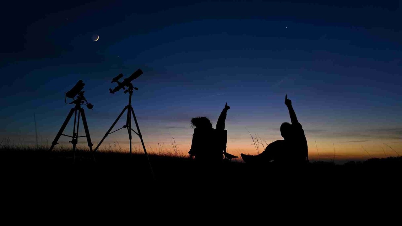 Cuenta atrás para el 'Eclipse del Siglo': dónde verlo, dónde alojarte y qué llevar