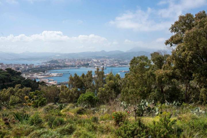 Vistas desde el Mirador de San Antonio en Ceuta.