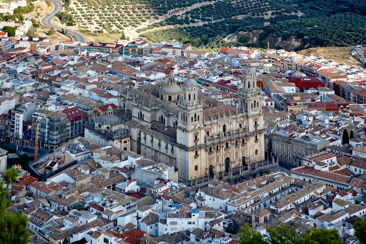 La Catedral de Jaén vista desde el Cerro de San Catalina.