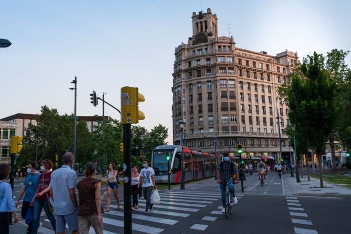 Paseo por Zaragoza: Plaza Paraíso
