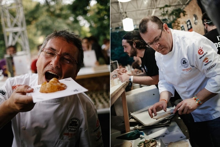 Andoni con su tapa de cordero y Pablo González, de 'Cabaña Buenavista', trabajando su mollete.