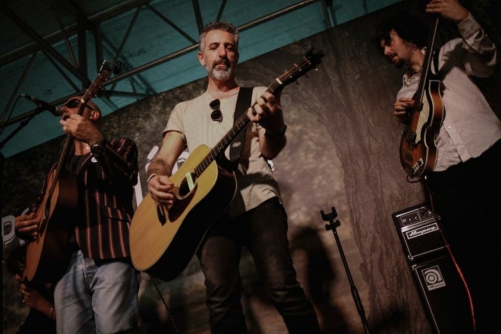 Un clásico del PortAmérica: Pepe Solla con la guitarra.