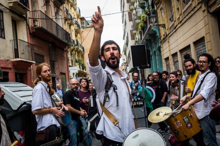 Durante todos los días que dura el festival la música inunda las calles de Valencia.