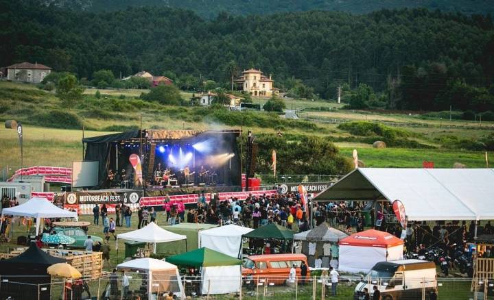 Pon rumbo a Asturias: te esperan música, olas y noches inolvidables. Foto: Facebook Motorbeach.