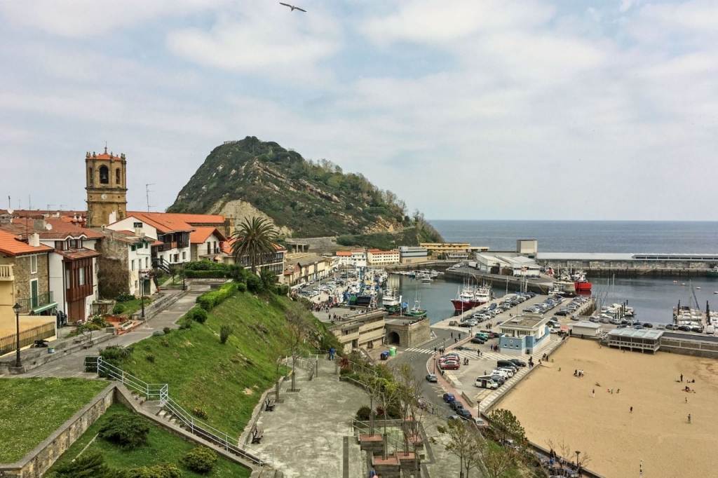 Navegantes, modistos y pescados a la brasa ¡Las mejores fiestas de Getaria en agosto!
