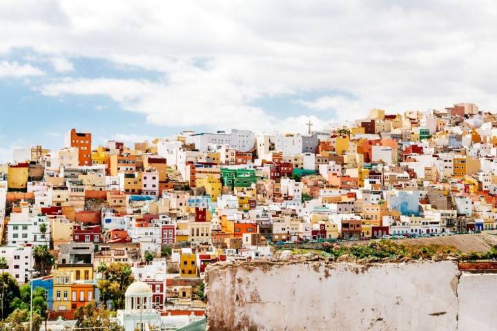 Las casas de colores del risco de San Juan, en la capital.